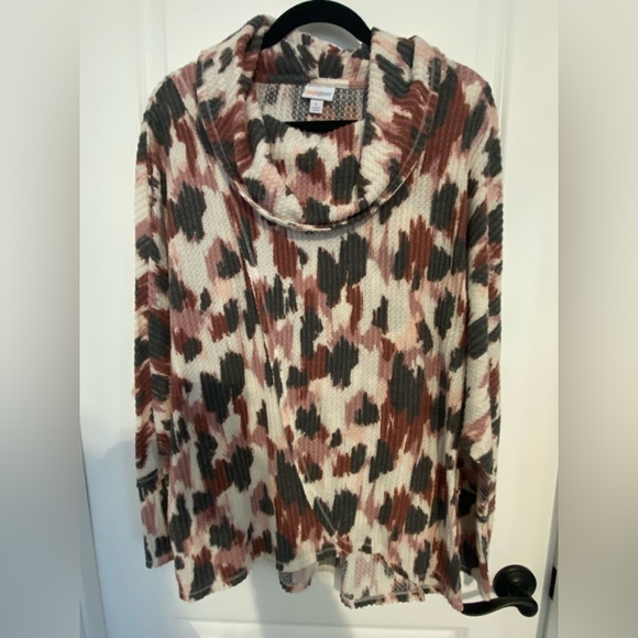 LulaRoe Kristen - Size Large - Picture 1 of 6